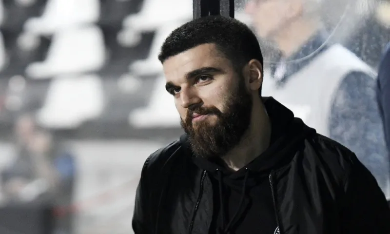Γ. Σαββίδης προς την ΚΑΕ Ολυμπιακός: «Μην ξεχάσετε να πάρετε και την ΠΑΕ...»