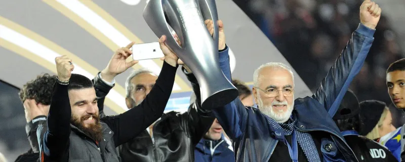 ΠΑΟΚ: Έξω για καφέ με το τρόπαιο ο Ιβάν! (pic)