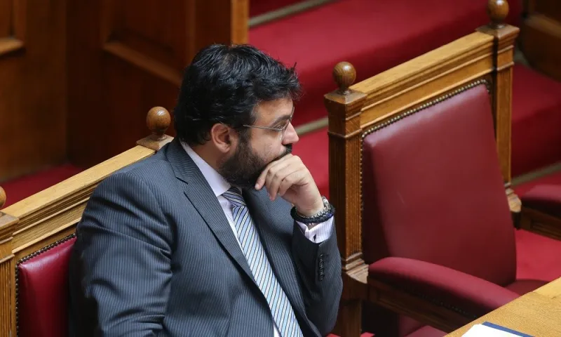 Αναδιάρθρωση: Στις 3 Μαΐου στη Βουλή