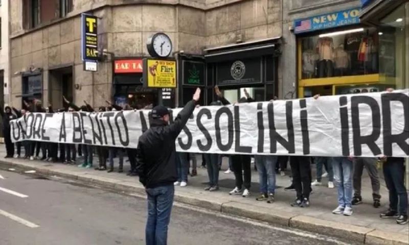 Λάτσιο: Ρατσιστική επίθεση στον Μπακαγιόκο  (vids)