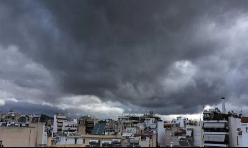 Καιρός: Συννεφιά με βροχές και καταιγίδες
