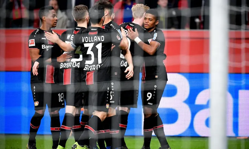 Bundesliga: Η Λεβερκούζεν έκανε… περίπατο (vid)