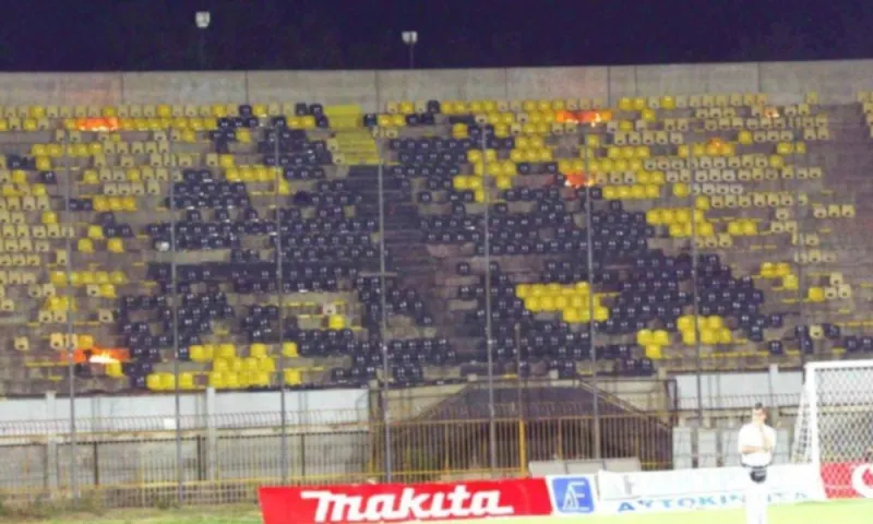 03/05/2003: Τελευταία παράσταση της ΑΕΚ στο «Νίκος Γκούμας» (vids)
