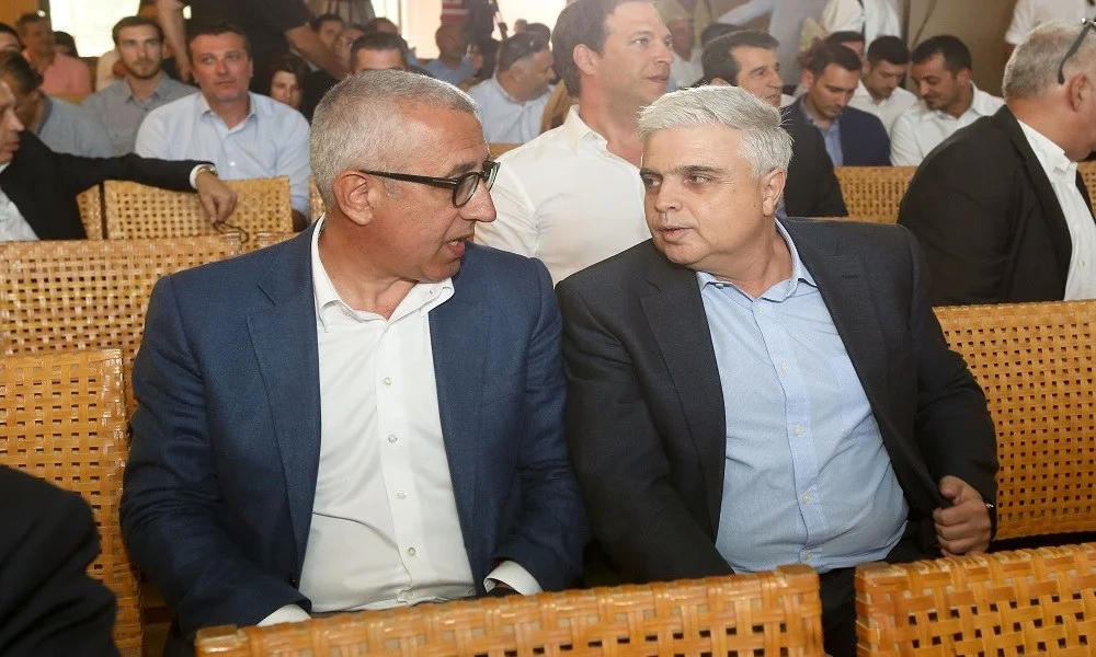 Παπαδόπουλος - Σταυρόπουλος : Καυτοί διάλογοι