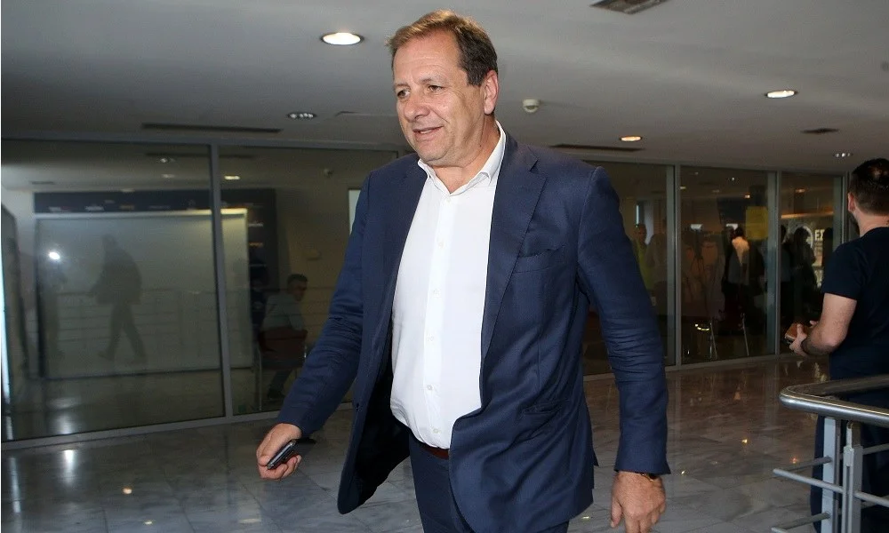 Αγγελόπουλος: «Μόνοι μας δημιουργούμε προβλήματα...»