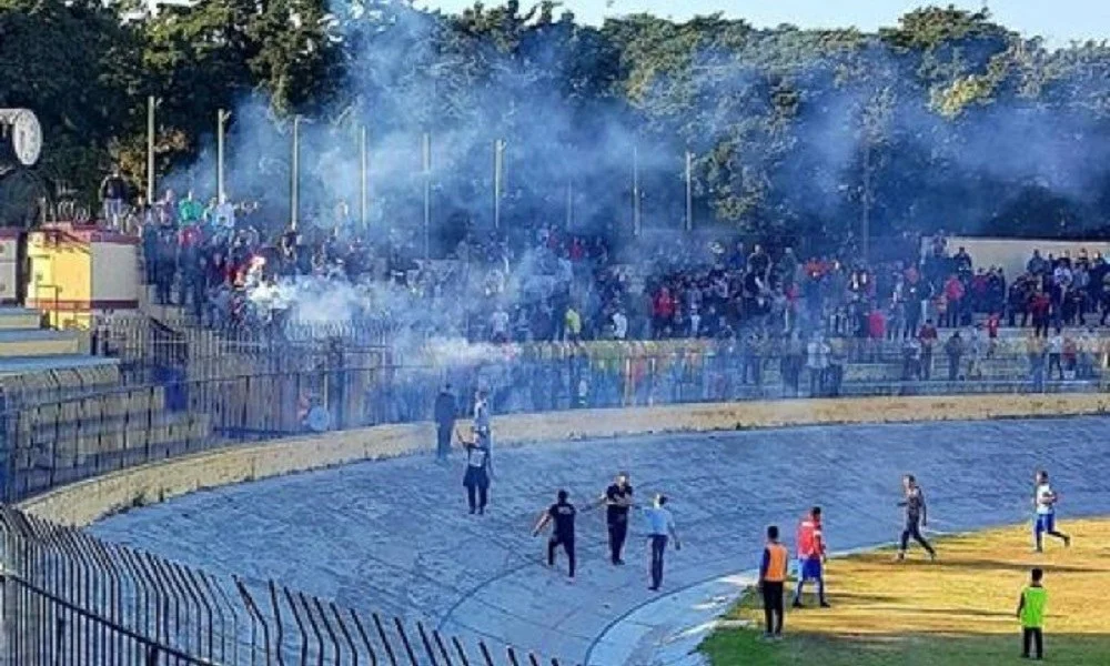 Διαγόρας - Καλαμάτα: Βροχή από πέτρες, τραυματίστηκε ο Χριστόπουλος (pics+vids)