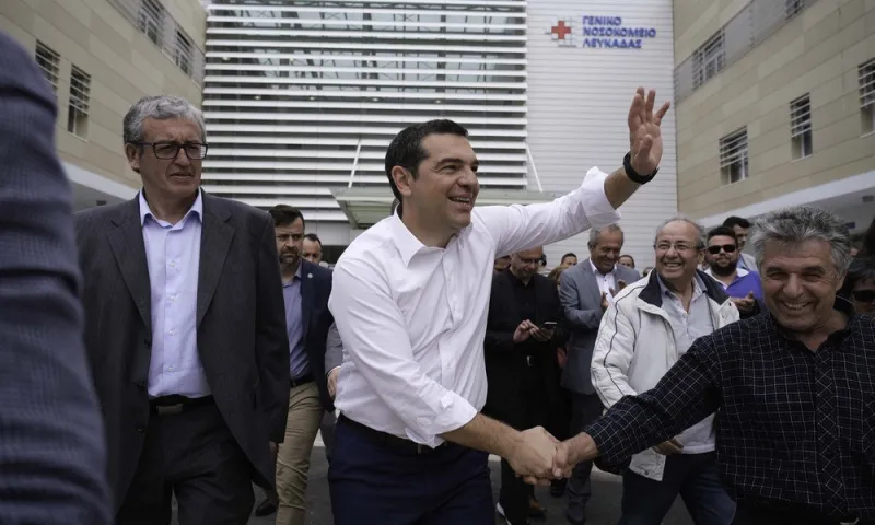 Ατάκα σε Τσίπρα: «Γήπεδο στην Πανάθα!» (vid)