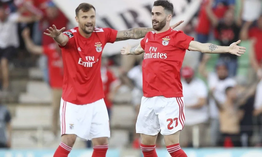 Διπλό τίτλου για Μπενφίκα, 4άρα η Πόρτο (vids)