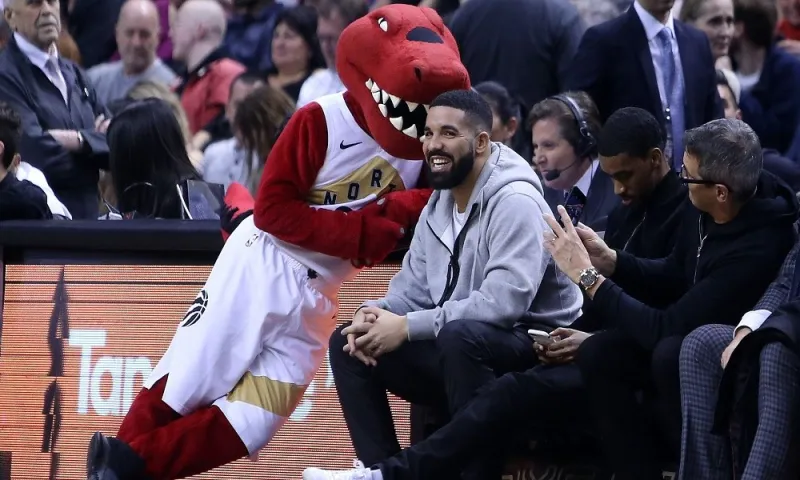 Η «κατάρα» του Drake ξαναχτύπησε! (vid)