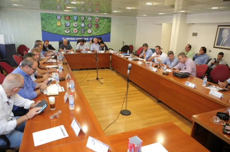 Football League: Eπικυρώνει μερικώς τη βαθμολογία
