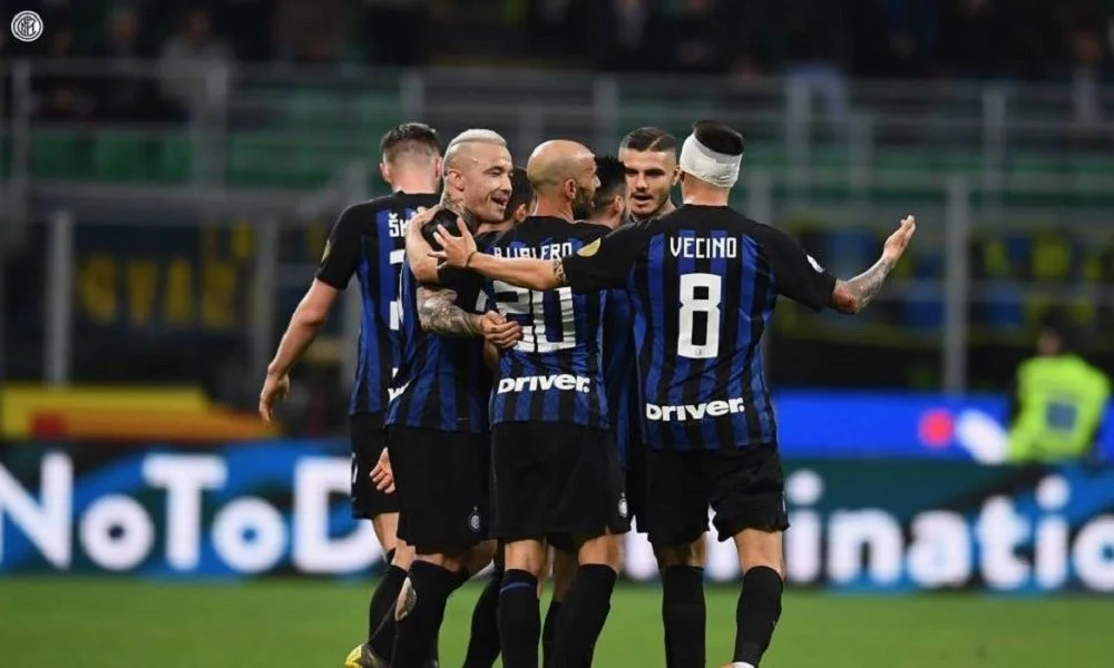 Ίντερ-Κιέβο 2-0: Μία νίκη μακριά από το «σεντόνι»
