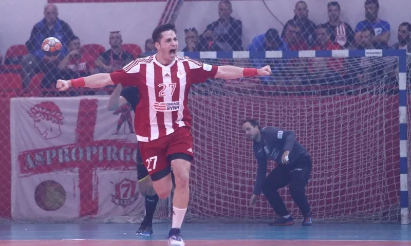 Ολυμπιακός - ΑΕΚ 23-15: «Ερυθρόλευκος» περίπατος
