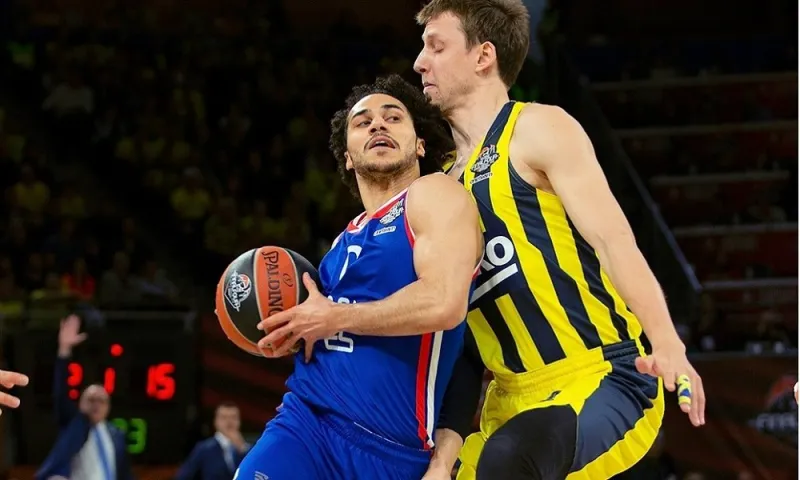 Λάρκιν: «Είμαστε διψασμένοι για κούπα» (vid)