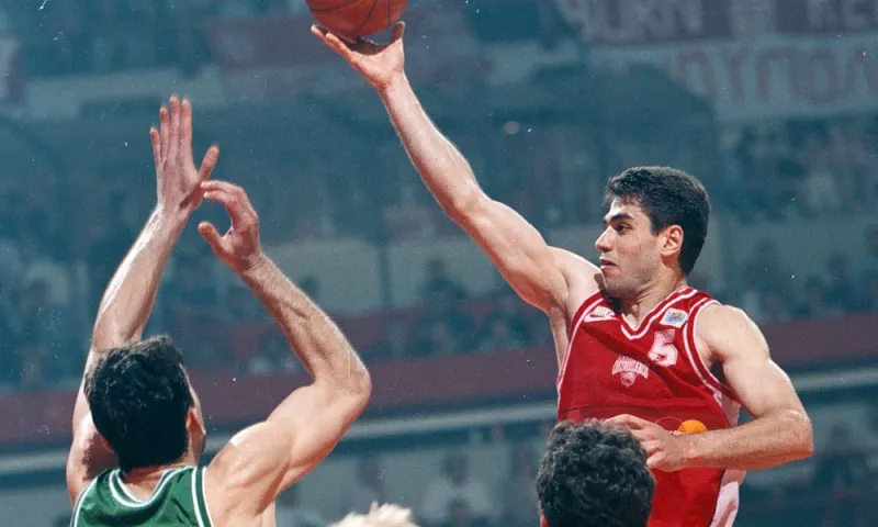 19/5: Σαν σήμερα τo 73-38 του Ολυμπιακού κόντρα στον Παναθηναϊκό (vids)