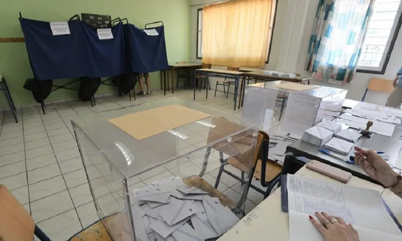 Έκλεισαν οι κάλπες: Μεγάλη αποχή!