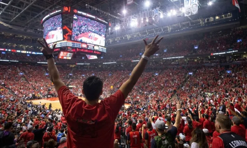NBA: Πλήρωσε 101.015 δολάρια για τον τέταρτο τελικό (pic)
