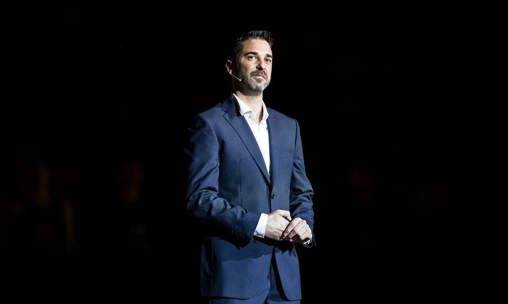 Ναβάρο: Νέος τεχνικός διευθυντής στην Μπαρτσελόνα (pic)