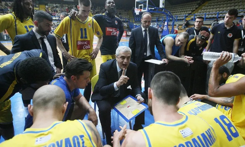 Περιστέρι: Τιμωρήθηκε και αντέδρασε
