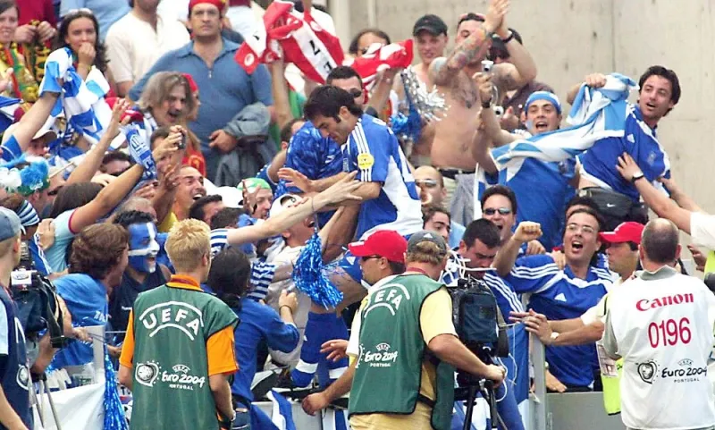 Σαν Σήμερα 12/6: Ελλάδα – Πορτογαλία 2-1 στο Euro 2004