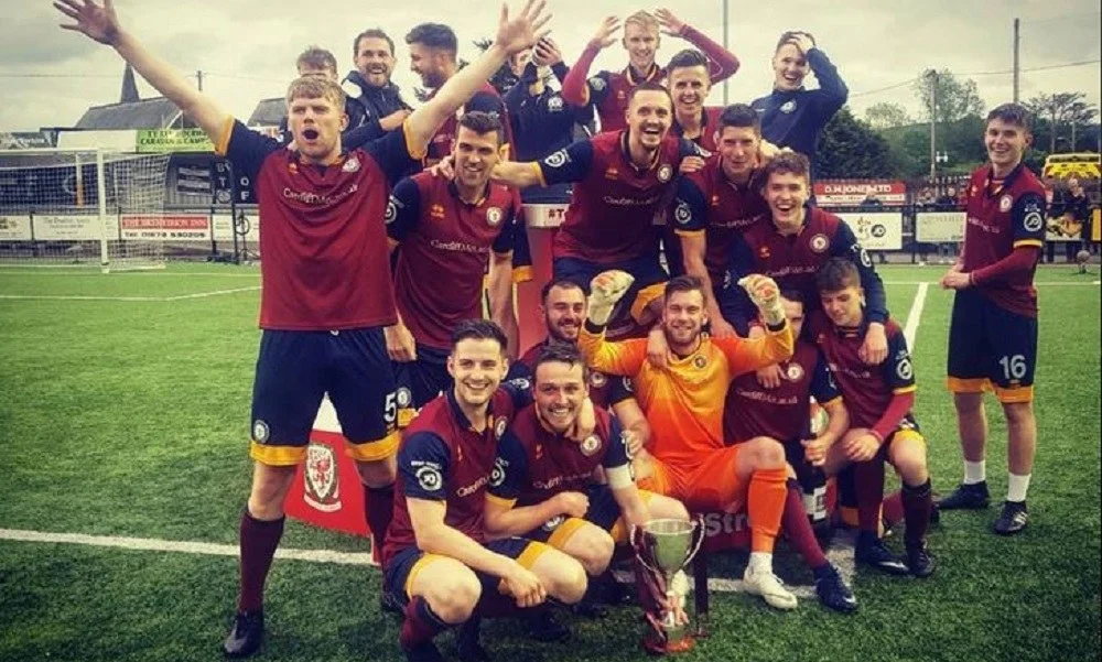 Ομάδα κόβει το αλκοόλ για να παίξει στο Europa League!