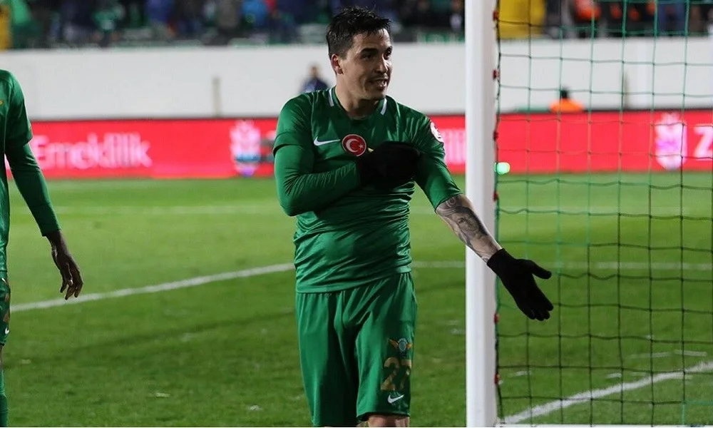 Ζοσουέ: Η «Jogo» τον εμπλέκει με Ολυμπιακό και ΑΕΚ