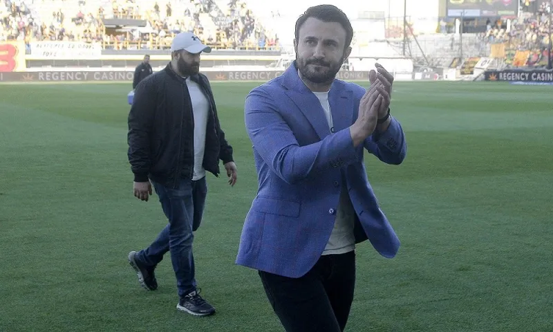 Καρυπίδης σε Γ. Σαββίδη: «Κατούρα και λίγο»