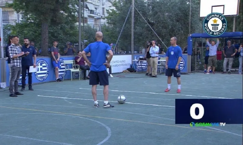 Ρεκόρ Γκίνες: Για ένα δευτερόλεπτο το έχασαν οι Legends 2004