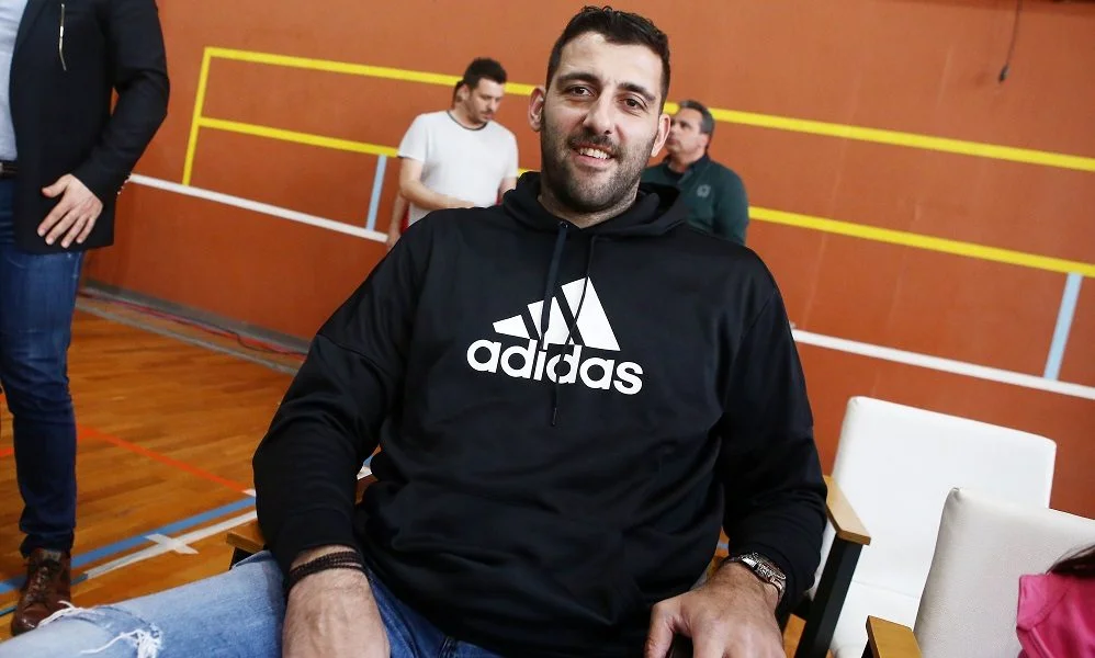 Μπουρούσης: «Θα παίξω ή στην Κίνα ή στην Ισπανία»