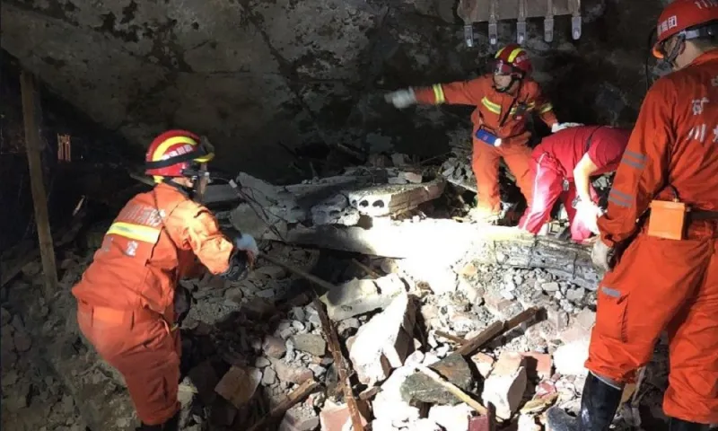Κίνα: Ισχυρός σεισμός με νεκρούς και τραυματίες
