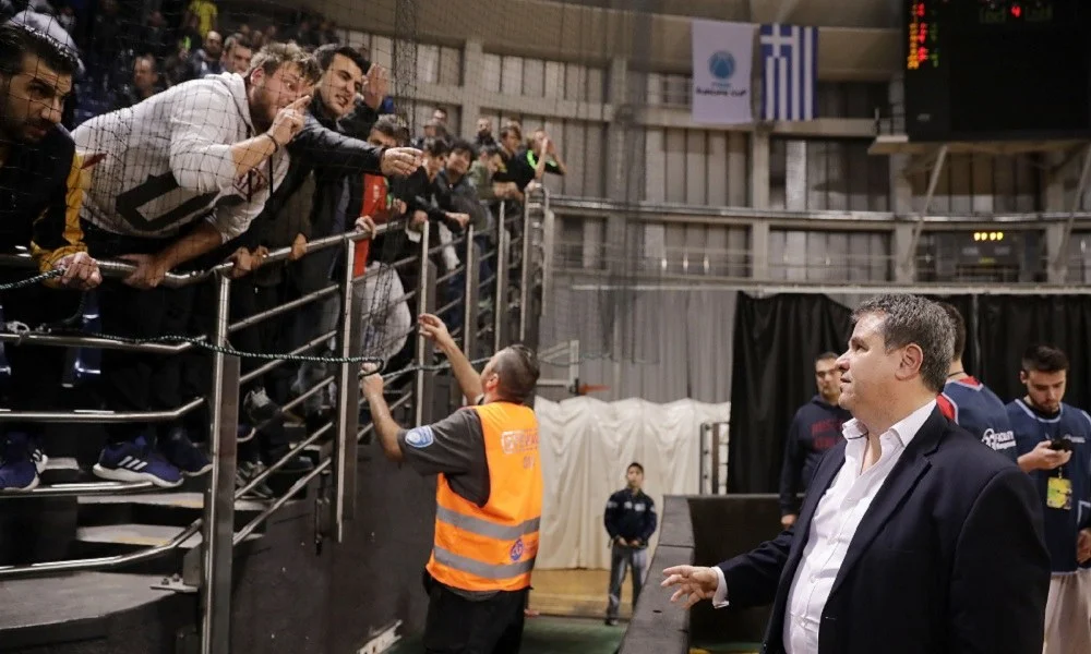 Άρης: «Επίσκεψη» οπαδών σε Γουλιέλμο
