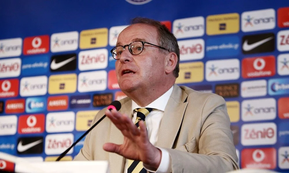 Χούμπελ: «Ζήτησα από τη FIFA να πληρώνει τον Περέιρα»