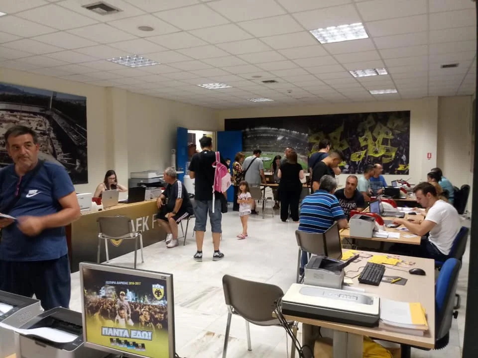 ΑΕΚ: Μεγάλες ουρές και σήμερα για ένα διαρκείας