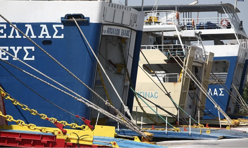 Δεμένα τα πλοία την Τετάρτη (3/7), λόγω απεργίας της ΠΝΟ