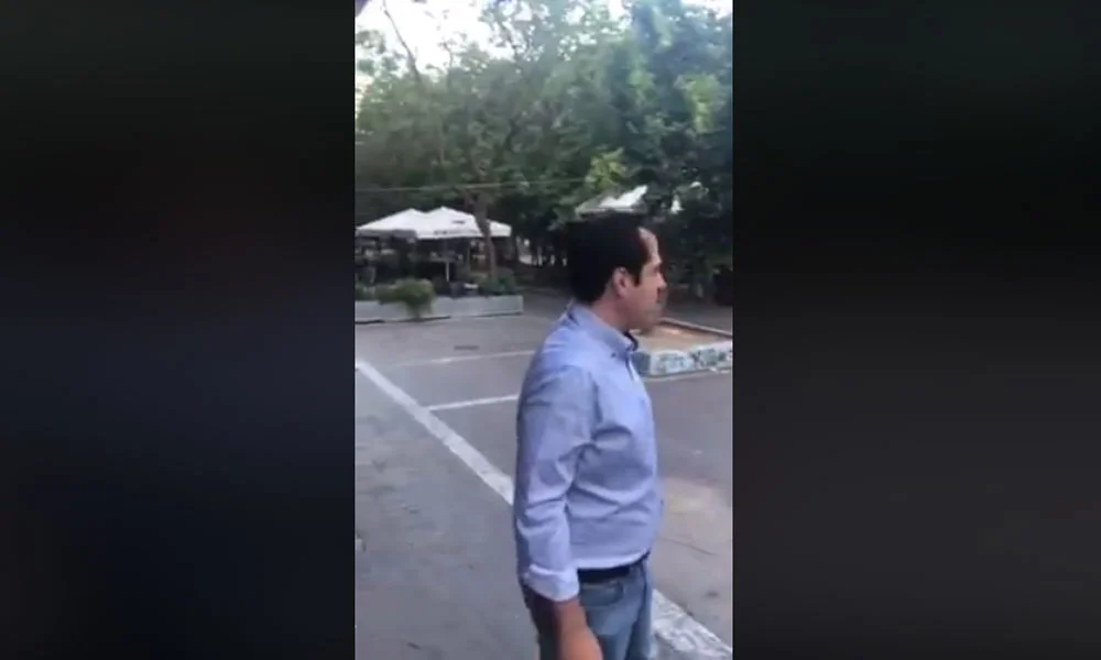 Θάνος Πλεύρης: Ο καταδρομέας που... ψιθυρίζει στα Εξάρχεια