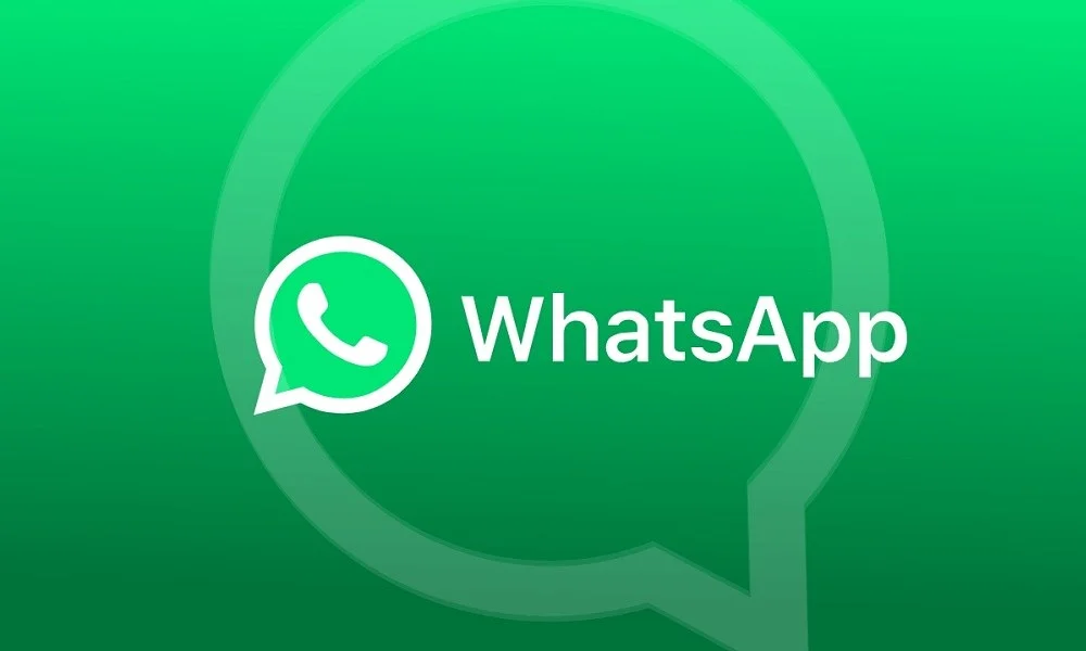 WhatsApp: Έπεσε και αυτό μετά τα Instagram, Facebook