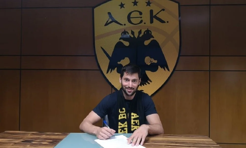ΑΕΚ: Νίκος Γκίκας και επίσημα!