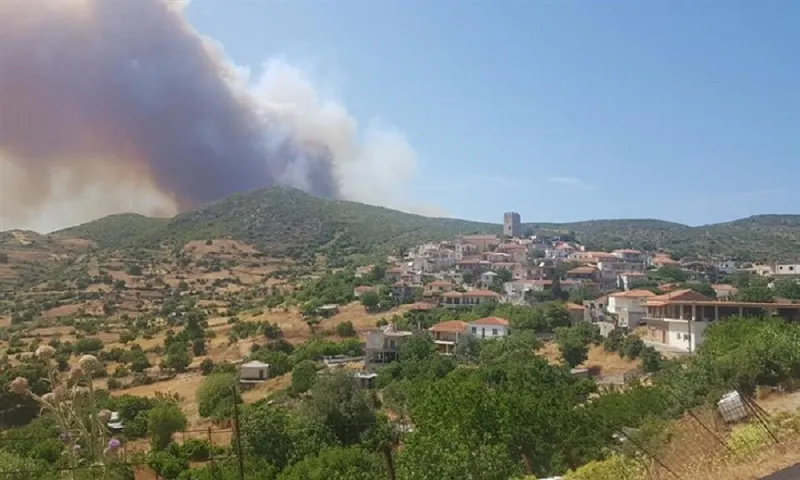 Εύβοια: Νέο μέτωπο στην περιοχή Τραχήλι