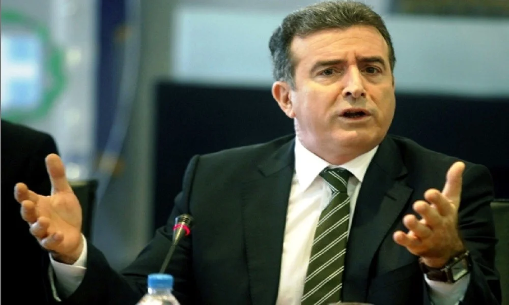 Πότε ο Μιχάλης Χρυσοχοΐδης θα διώξει τον Χρυσοχοΐδη