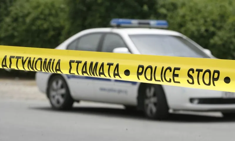 Ταμπουρωμένος με καραμπίνα στη Γλυφάδα