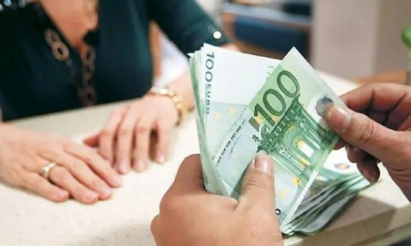Συντάξεις Αυγούστου : Πότε θα πληρωθούν