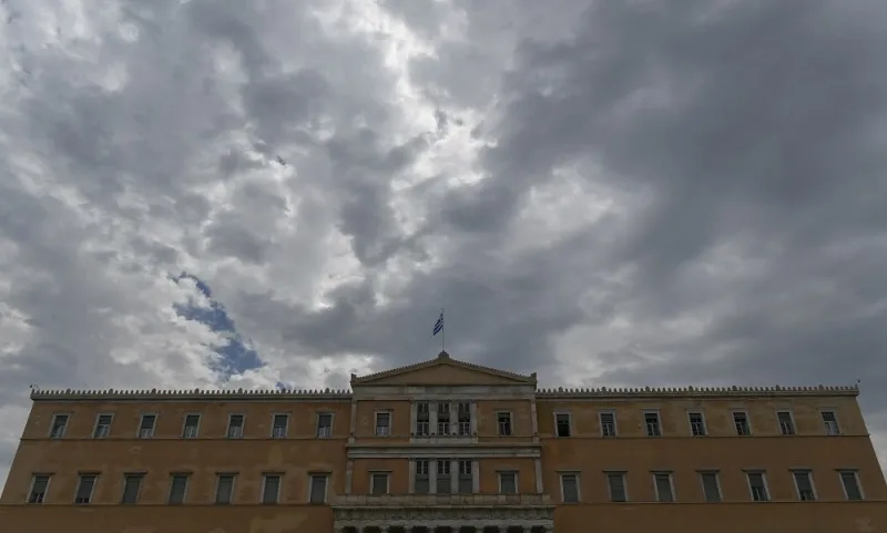 Καιρός: O «Αντίνοος» φέρνει βροχές και καταιγίδες