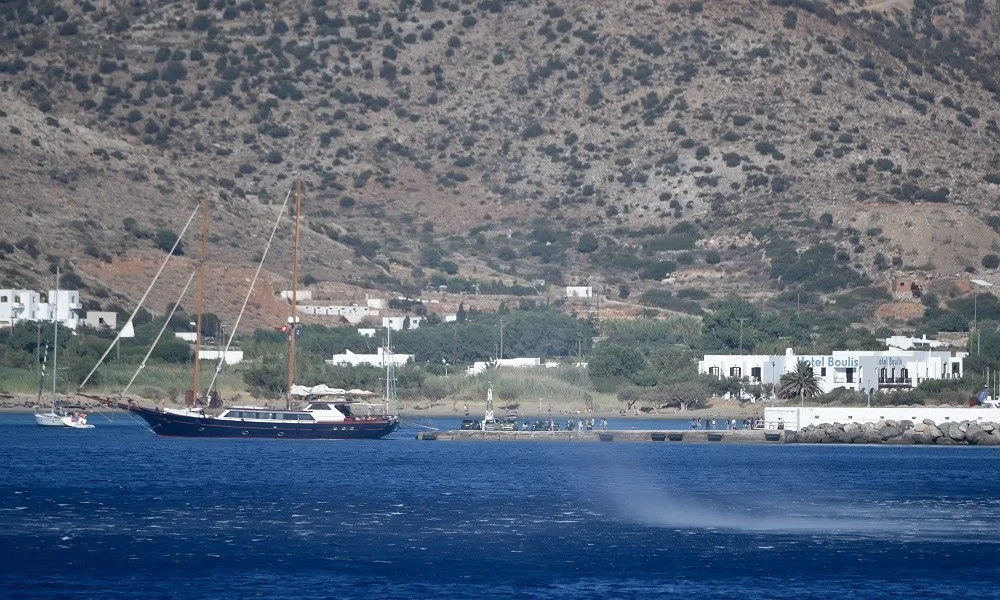 Καιρός: Παραμένουν οι ισχυροί άνεμοι