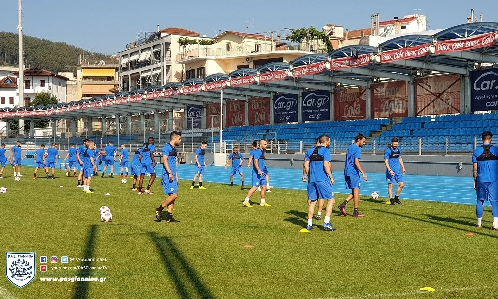 ΠΑΣ Γιάννινα: Αναχώρηση και αρχηγοί