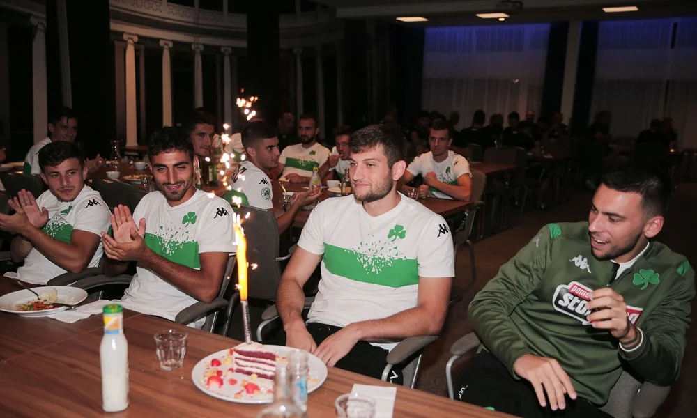 Κότσαρης: Έκπληξη γενεθλίων και… Φερνάντο Αλόνσο (vids)