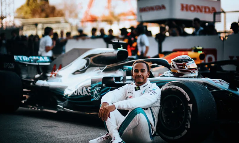 Formula 1: Τελευταίος ο Φέτελ, πρώτος ο Χάμιλτον