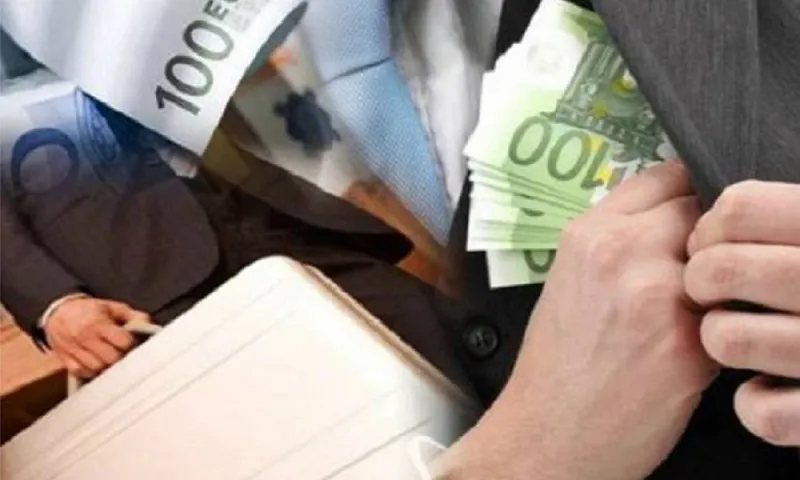Βαρυμπόμπη: Καλλιστεία με Μις... φοροδιαφυγή