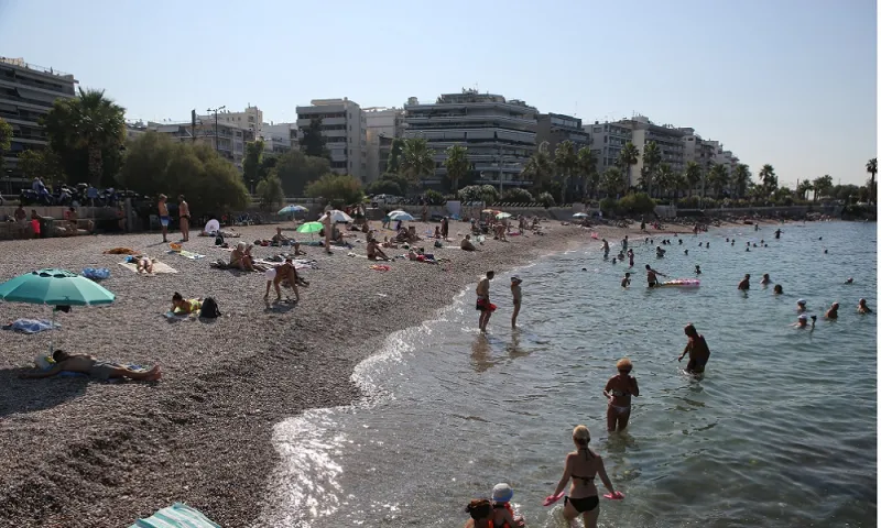 Καιρός 29/7: Σε υψηλά επίπεδα η θερμοκρασία (vids)