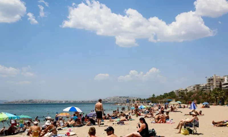 Καιρός: Στα… κόκκινα ο υδράργυρος σε όλη τη χώρα