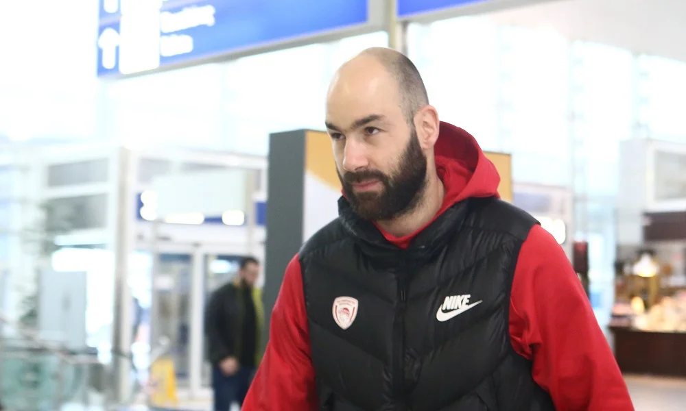 Σπανούλης: Τα  «χρόνια πολλά» του Ολυμπιακού (pic)