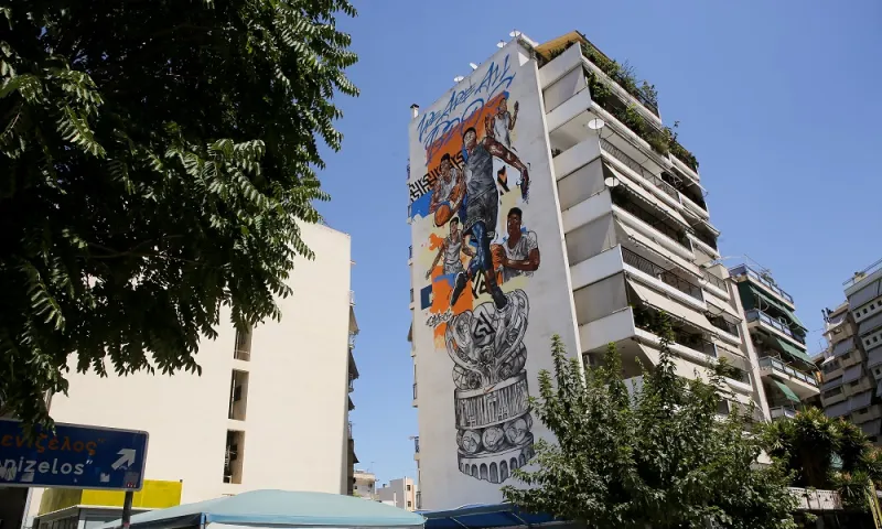 Αντετοκούνμπο: Εντυπωσιακό γκράφιτι στα Σεπόλια (pics)